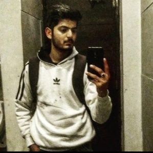 Meet your Posher, Vikas